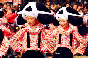 Tiaohua Festival of Guizhou Long Horn Miao People