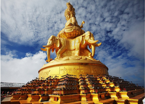 Samantabhadra Bodhisattva Golden Statue on Mt. Emei