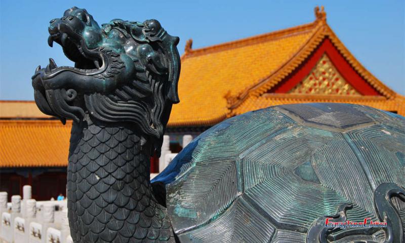 The tortoise statue at Forbidden City