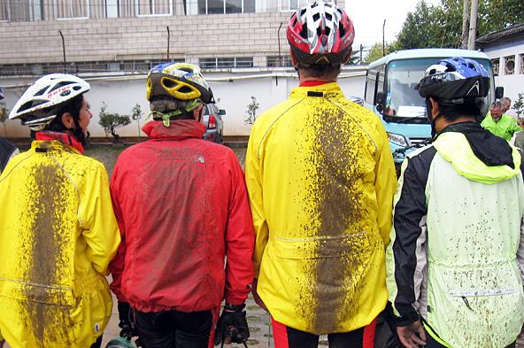 tips for cycling in the rain