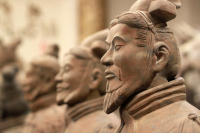 Travel from Nanjing to Xian to visit Terracotta Warriors and Horses Museum