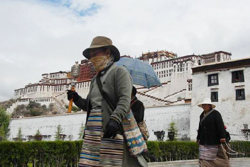 Potala Palace Lhasa, Tibet travel