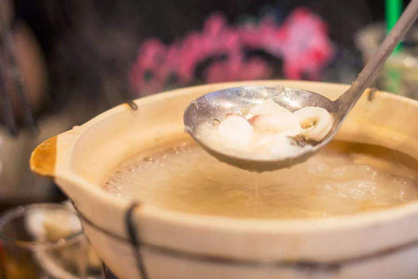 Porridge hot pot in Guangdong