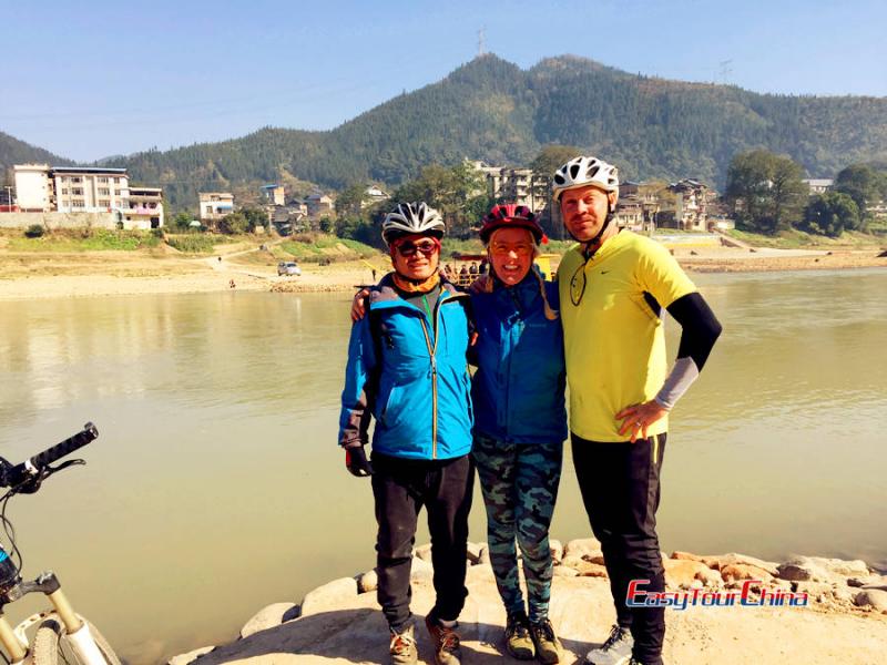 Adventurous Bike Tour to Guizhou Danian in 2017