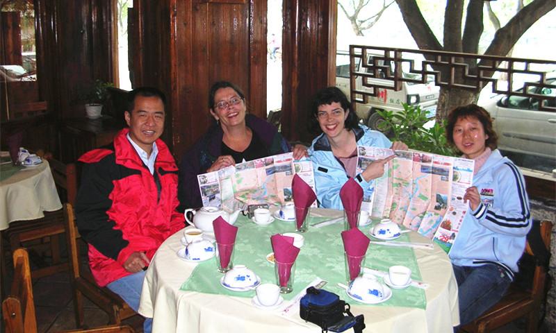 Ricky and Clients Have Meal in Guilin