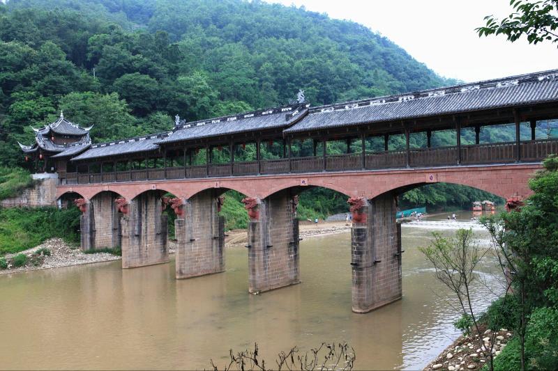 what to see in Jiezi Zhou Ancient Town