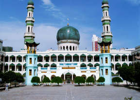 China Muslim Tour to Xining Dongguan Mosque
