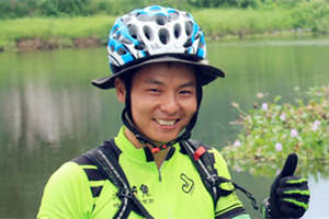 China bike tour expert Robert Liu
