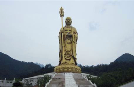 Outdoor ksitigarbha Bodhisattva Statue on Mt.Jiuhua