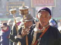 tibentan people and Prayer Wheel