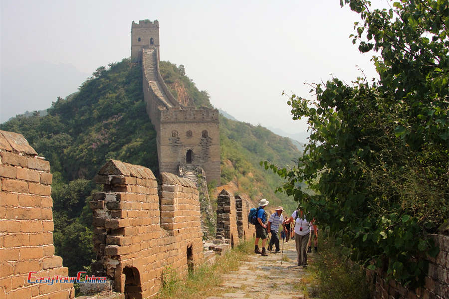Hike Jinshanling Great Wall