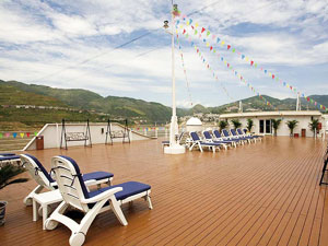 Sun Deck,Century Diamond