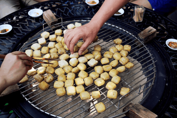 Tips for vegetarian travelers in China - eat tofu