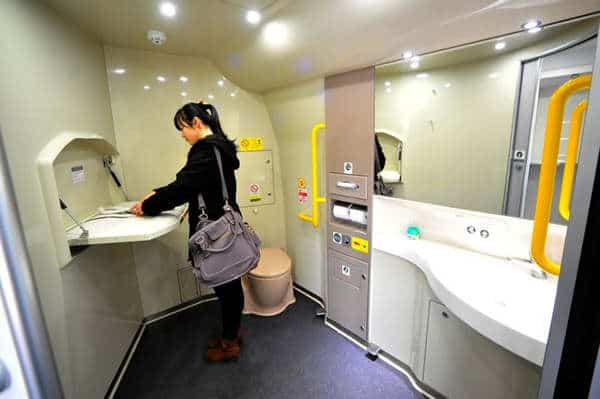 Baby care room on Chinese high speed train