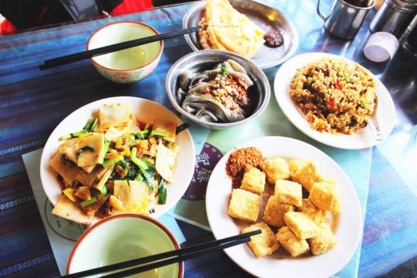 Lijiang food local snack