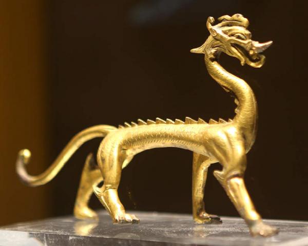 Gold dragon sculpture