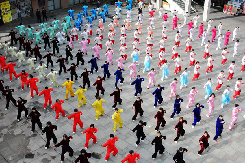 Chinese Qigong, Qigong exercise, medical Qigong at Easy Tour China