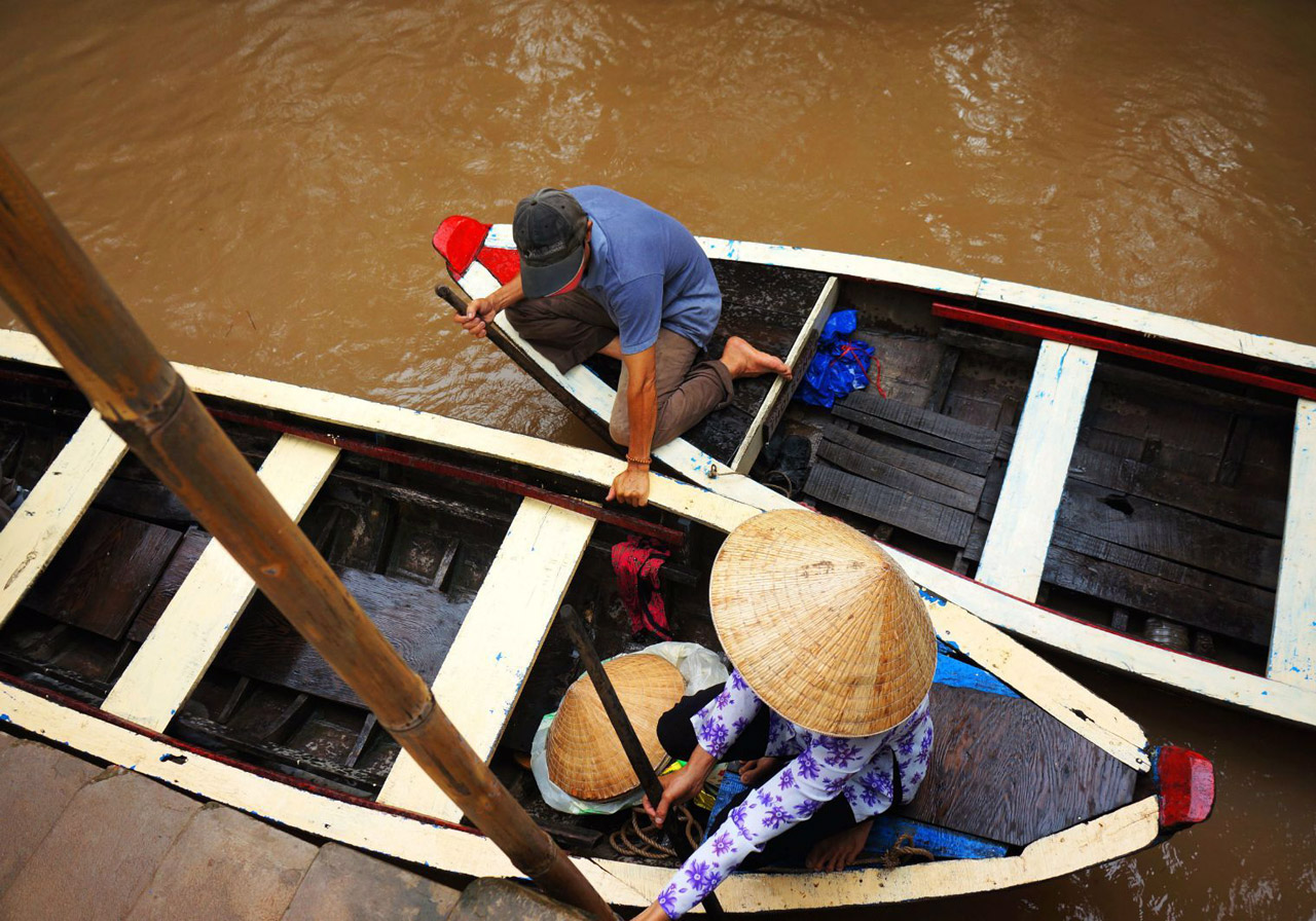 Mekong Delta Hand-row boat trip