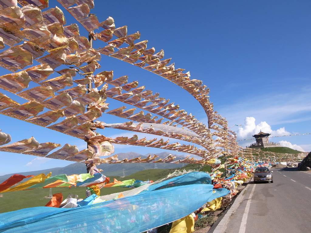 Flags along Qinghai Lake