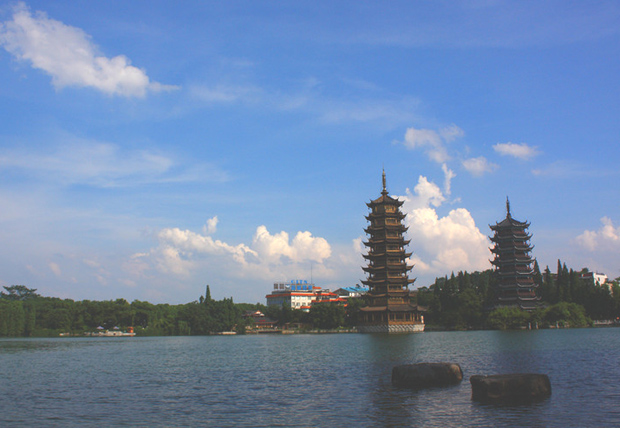 guilin pagodas