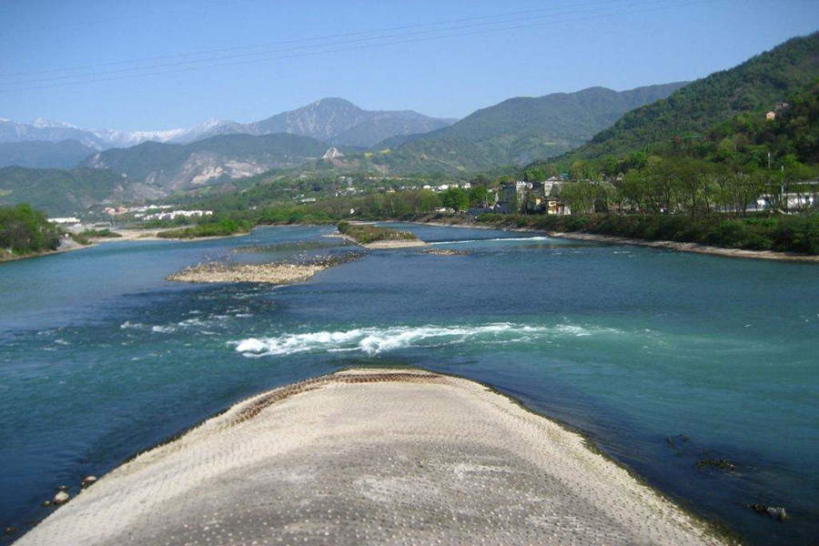 Dujiangyan Irrigation System Yuzui