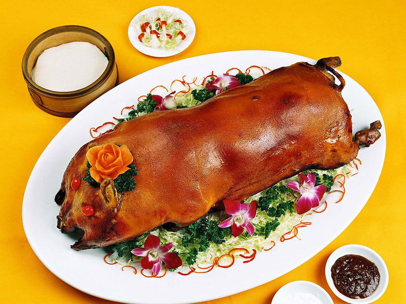 roast pig chinese new year