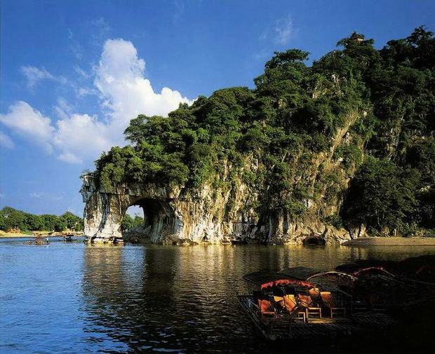 Elephant Trunk Hill Panorama, Guilin Elephant Trunk Hill Travel Photos