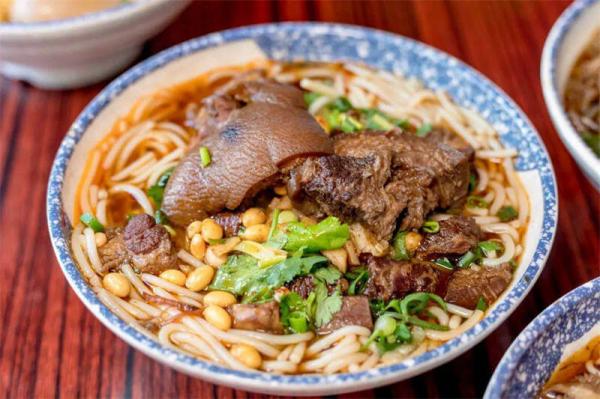 Hunan Changde Rice Noodles