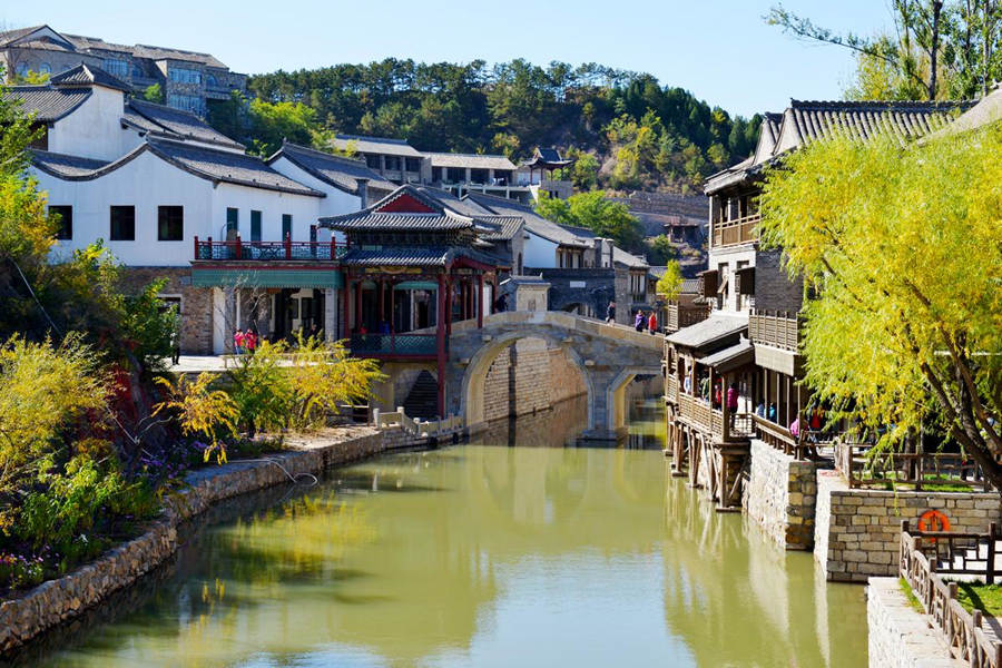 Gubei Water Town at the foot of the Great Wall