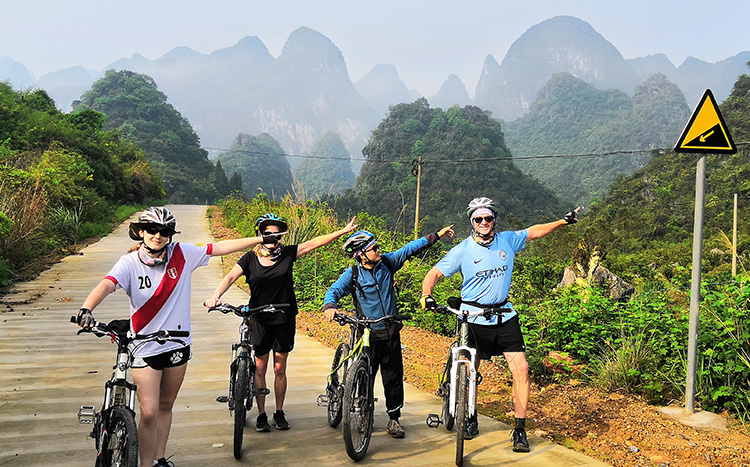 Bike Yangshuo to Xingping, Xingping Bike Tours, China Bike Tours.