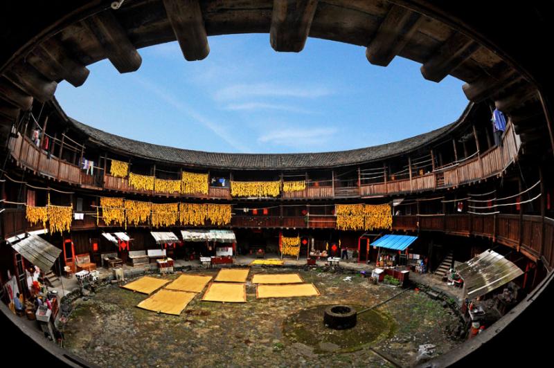 China Hakka tulou tour