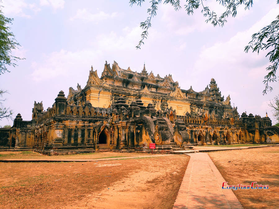 Mandaly temples tour