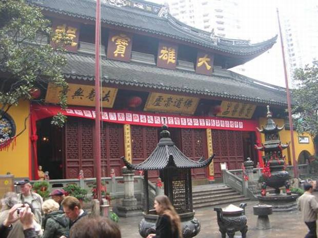 Jade Buddha Temple