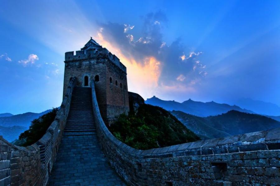 Beijing Jinshanling Great Wall at Night