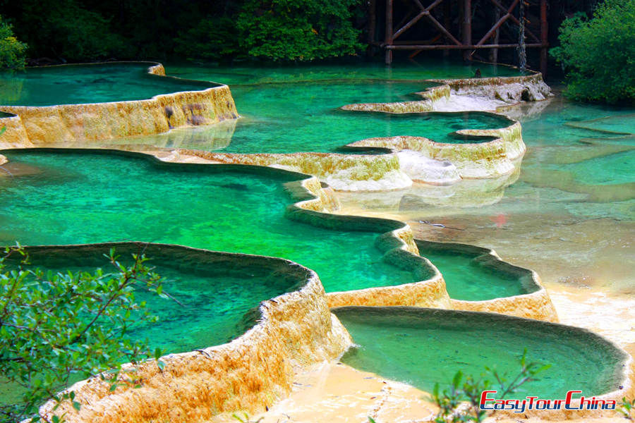 Huanglong's Lake