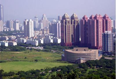 Lianhuashan Overlooking Shenzhen