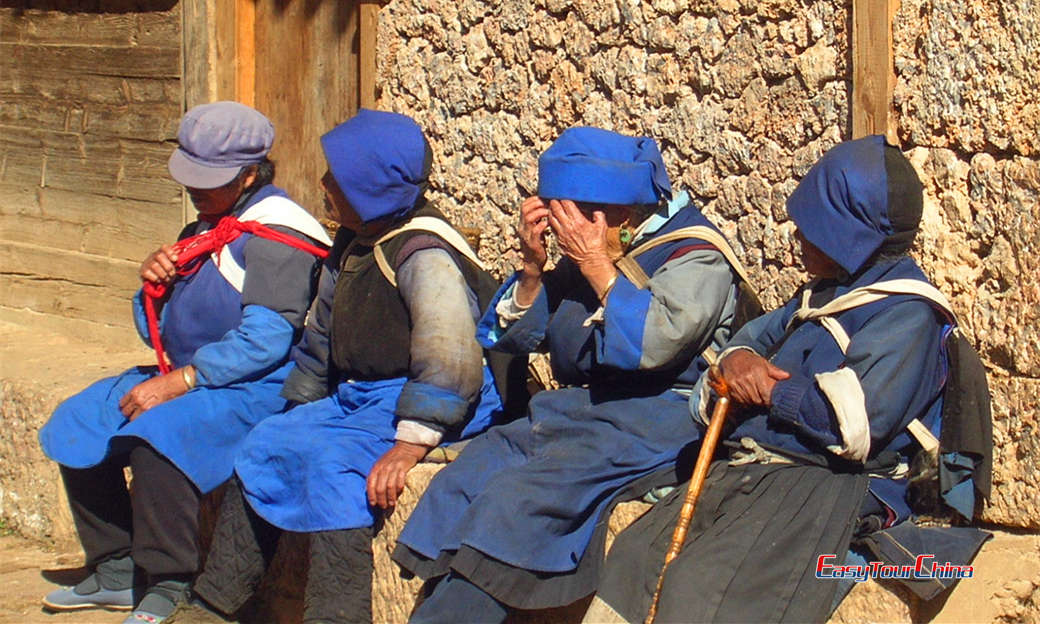 Naxi People in Lijiang Ancient Town