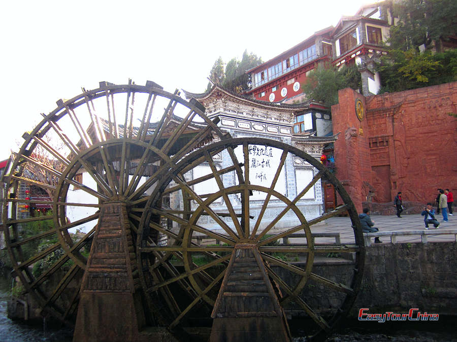 Lijiang Old Town Water Wheel
