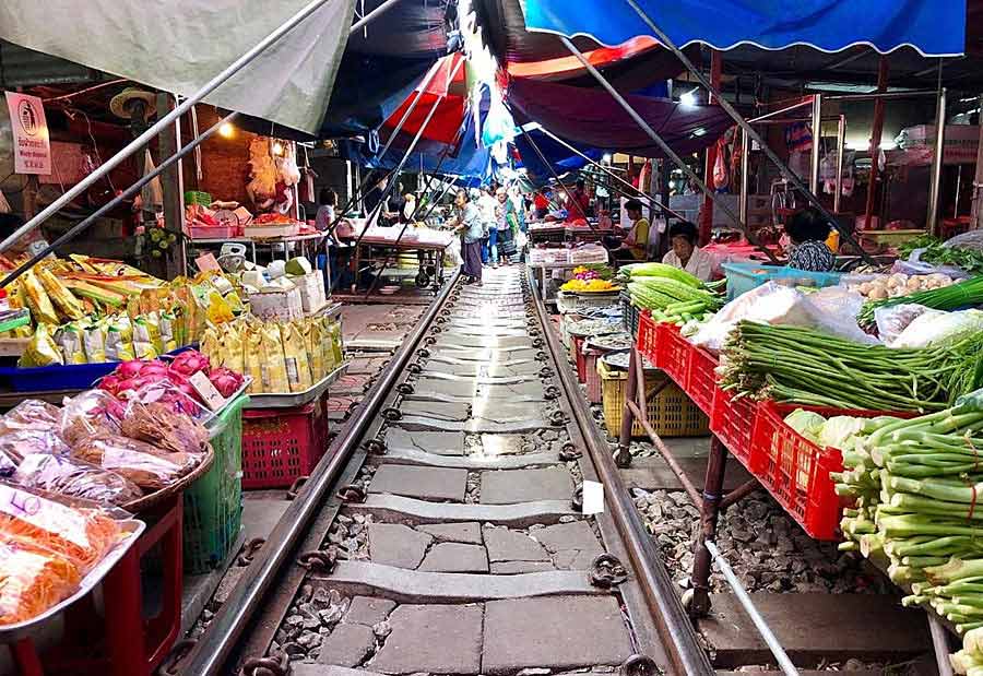 Maeklong Railway Market