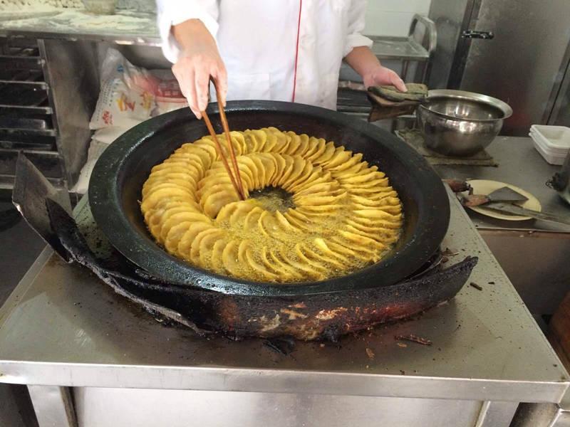 Fried Dumpling Stuffed with Beef