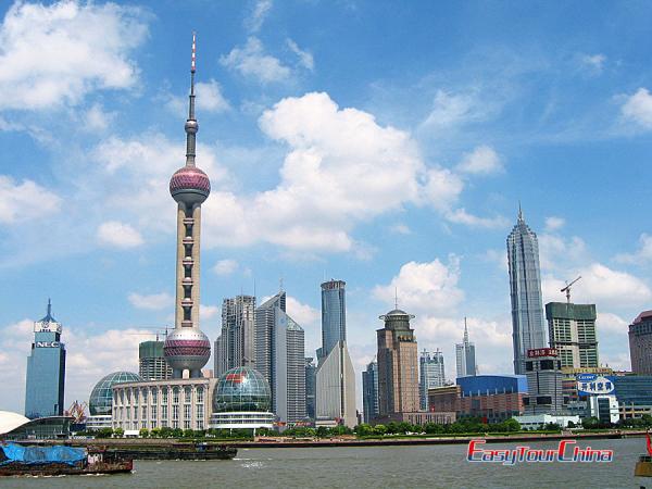 Shanghai travel tips for senior travelers