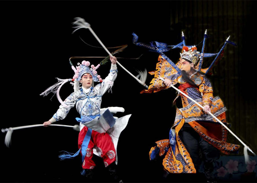 Chinese Peking Opera flighting show