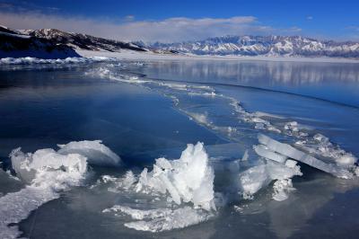 Icy Scenery of Lake