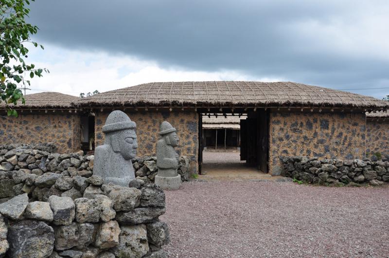 Seongup Folk Village