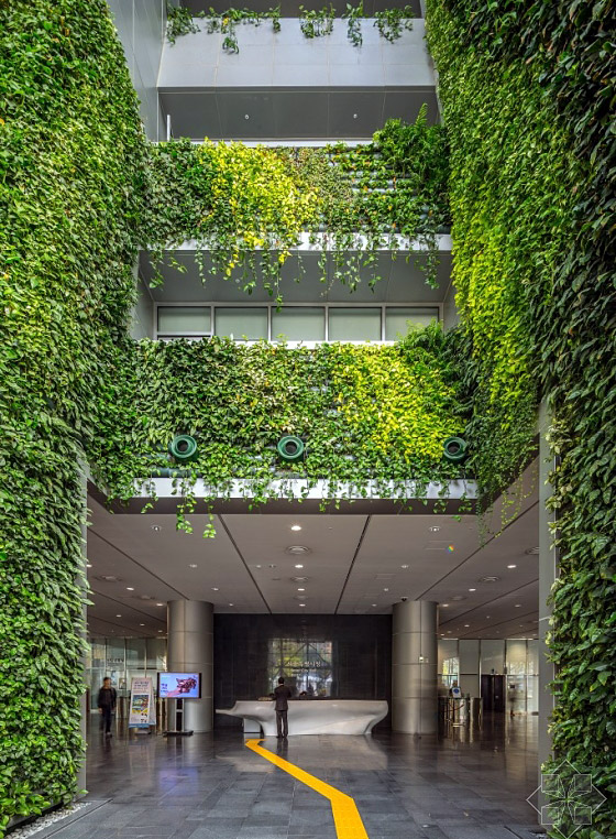 Green wall of Seoul City Hall, Seoul Seoul City Hall Travel Photos