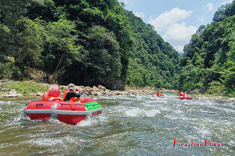 Rafting in the River