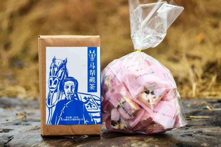 The Tibetan tea use the packaging themed at the old Tea-horse Road