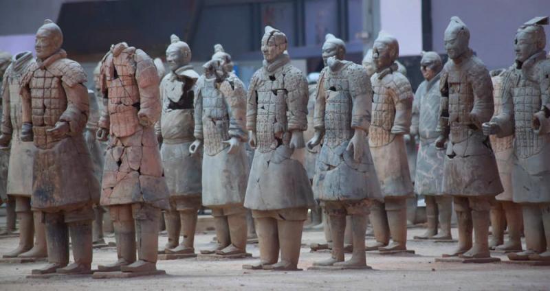 Visit Terra Cotta Army in Xian China