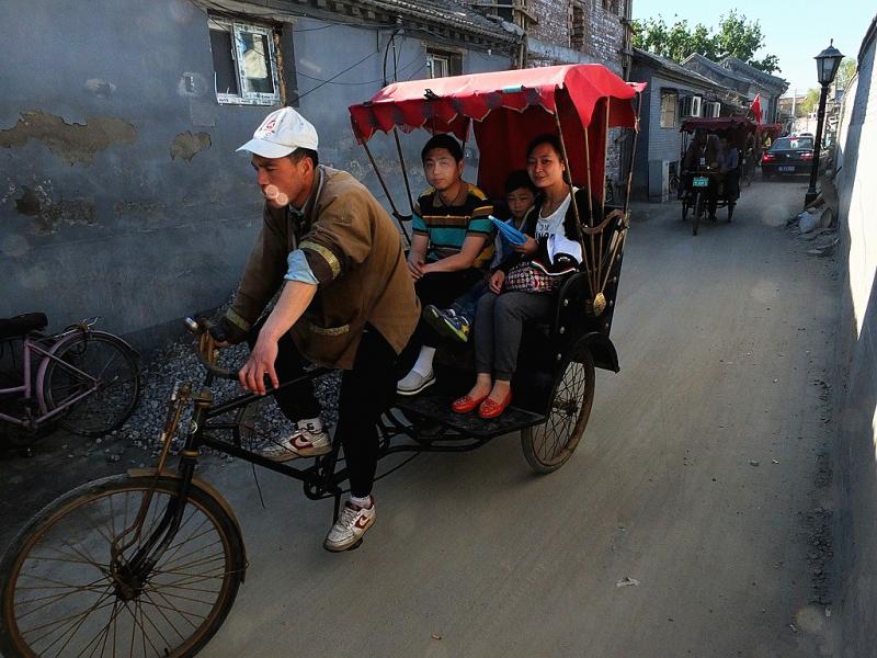 Beijing hutong pedicab tour