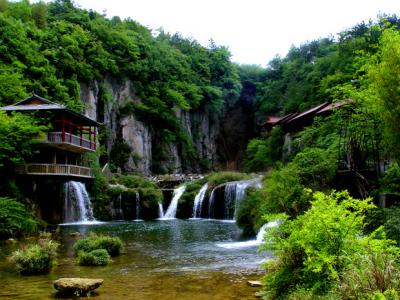 Tianhe Pool Enchanting Valley Scenery